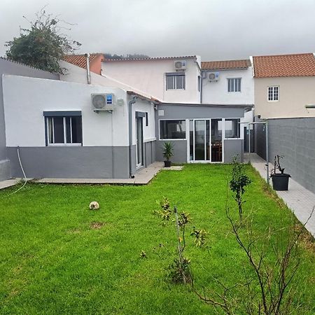 Casa Das Capelas - Perfect For Families Понта-Делгада Экстерьер фото